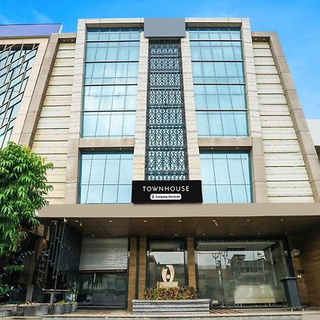 Super Townhouse Jhalawar Road Gumanpura Formerly Rockland Kota  Exterior photo