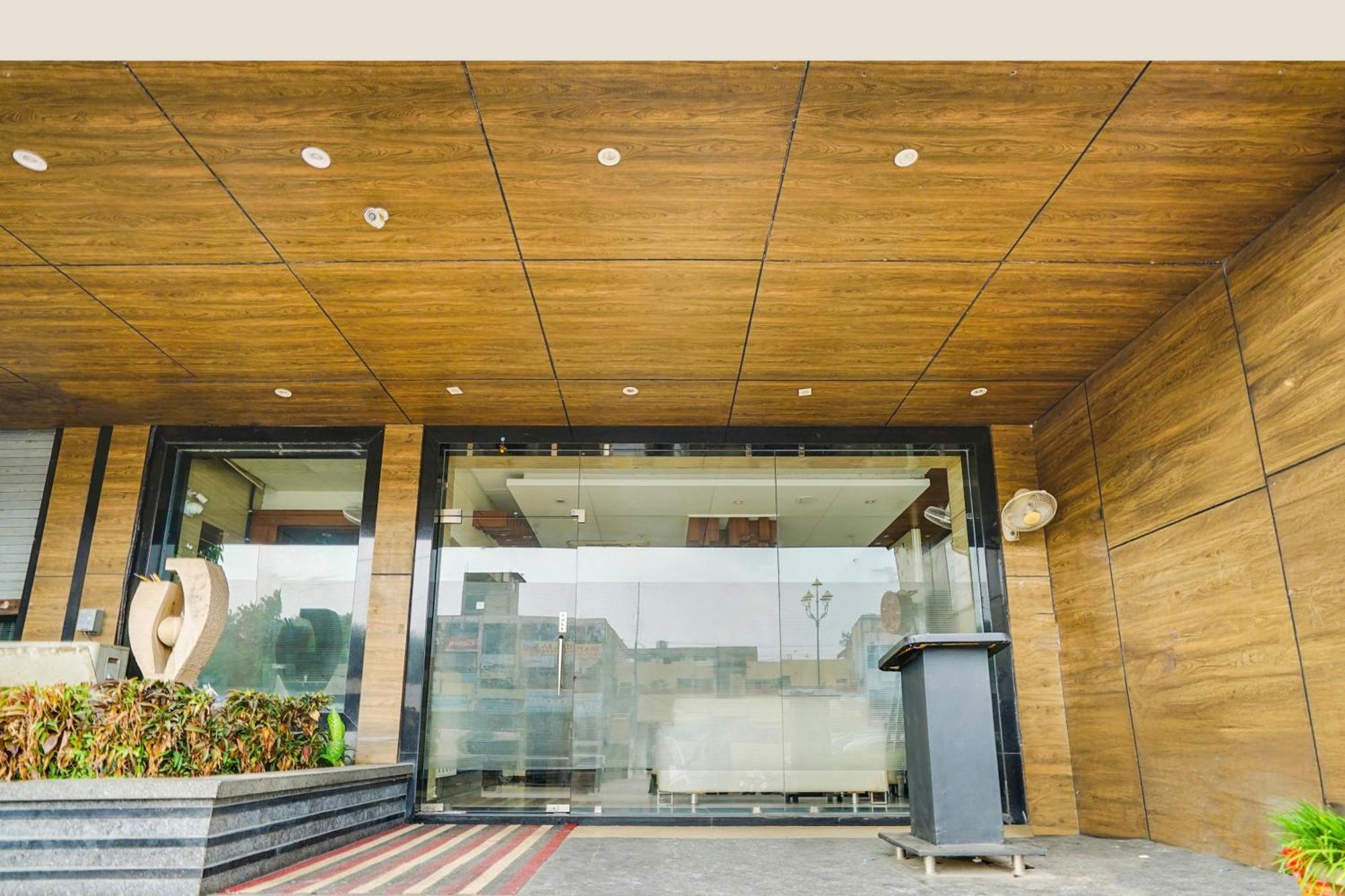 Super Townhouse Jhalawar Road Gumanpura Formerly Rockland Kota  Exterior photo
